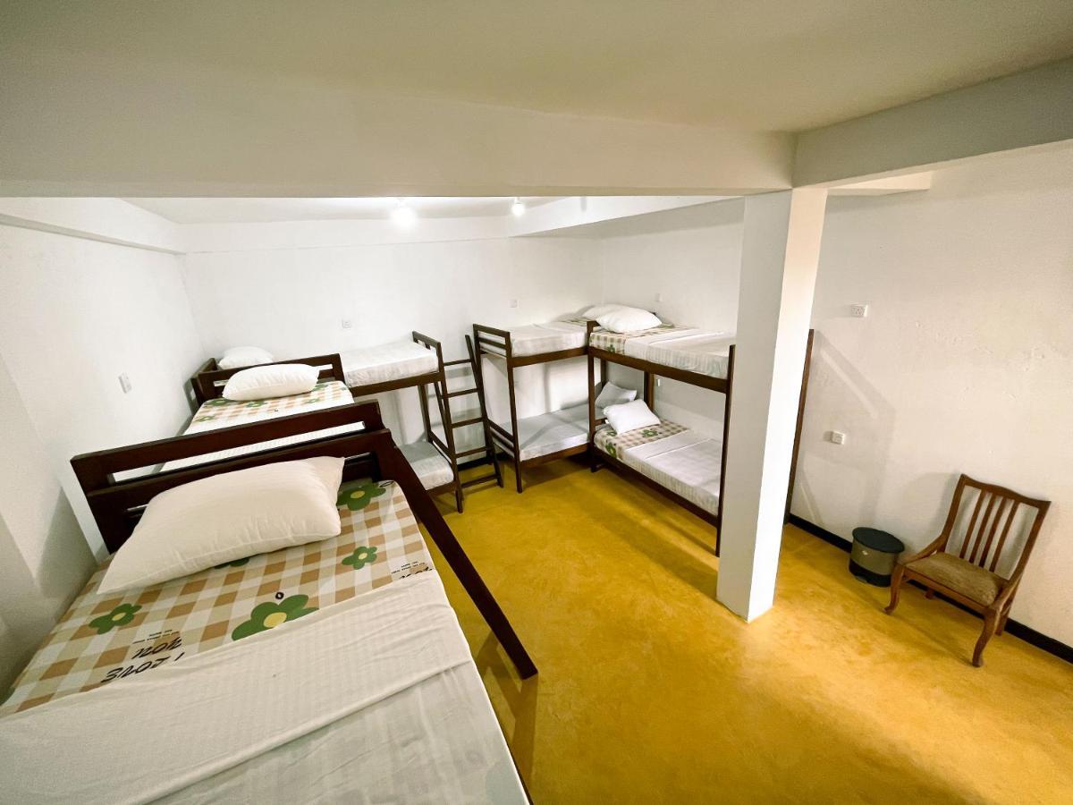 Memories Weligama Albergue Exterior foto