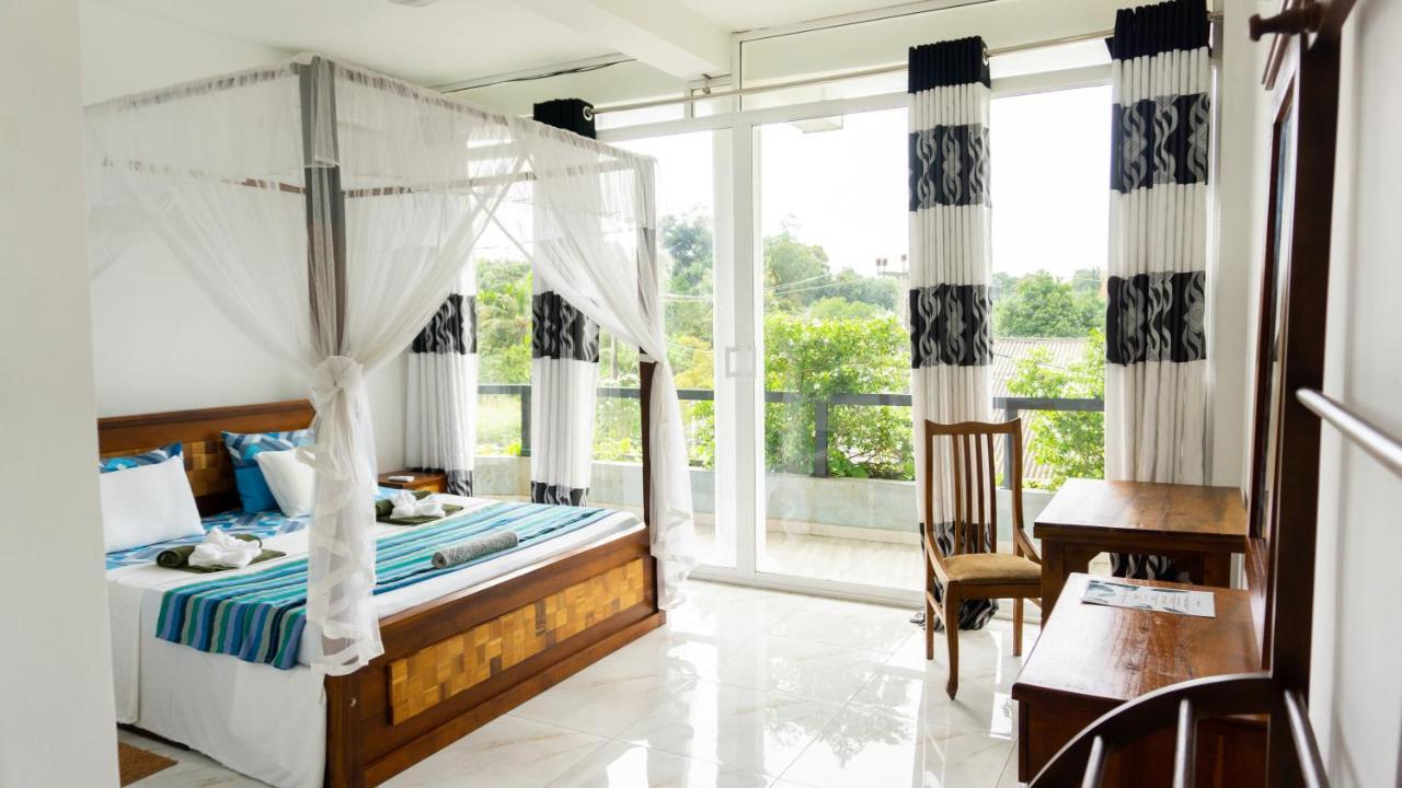 Memories Weligama Albergue Exterior foto