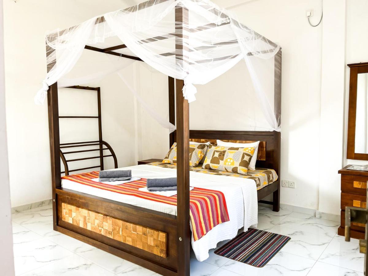 Memories Weligama Albergue Exterior foto